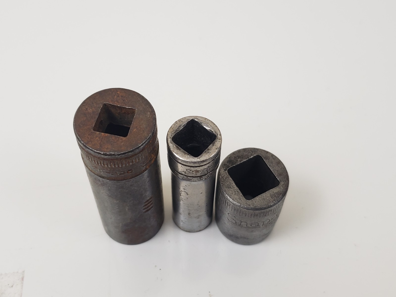 Snap on Tools S9001 -1/2″ Dr 12 Pt / SF220- 12 PT/ SFS141- 3/8” Dr Socket Lot 3