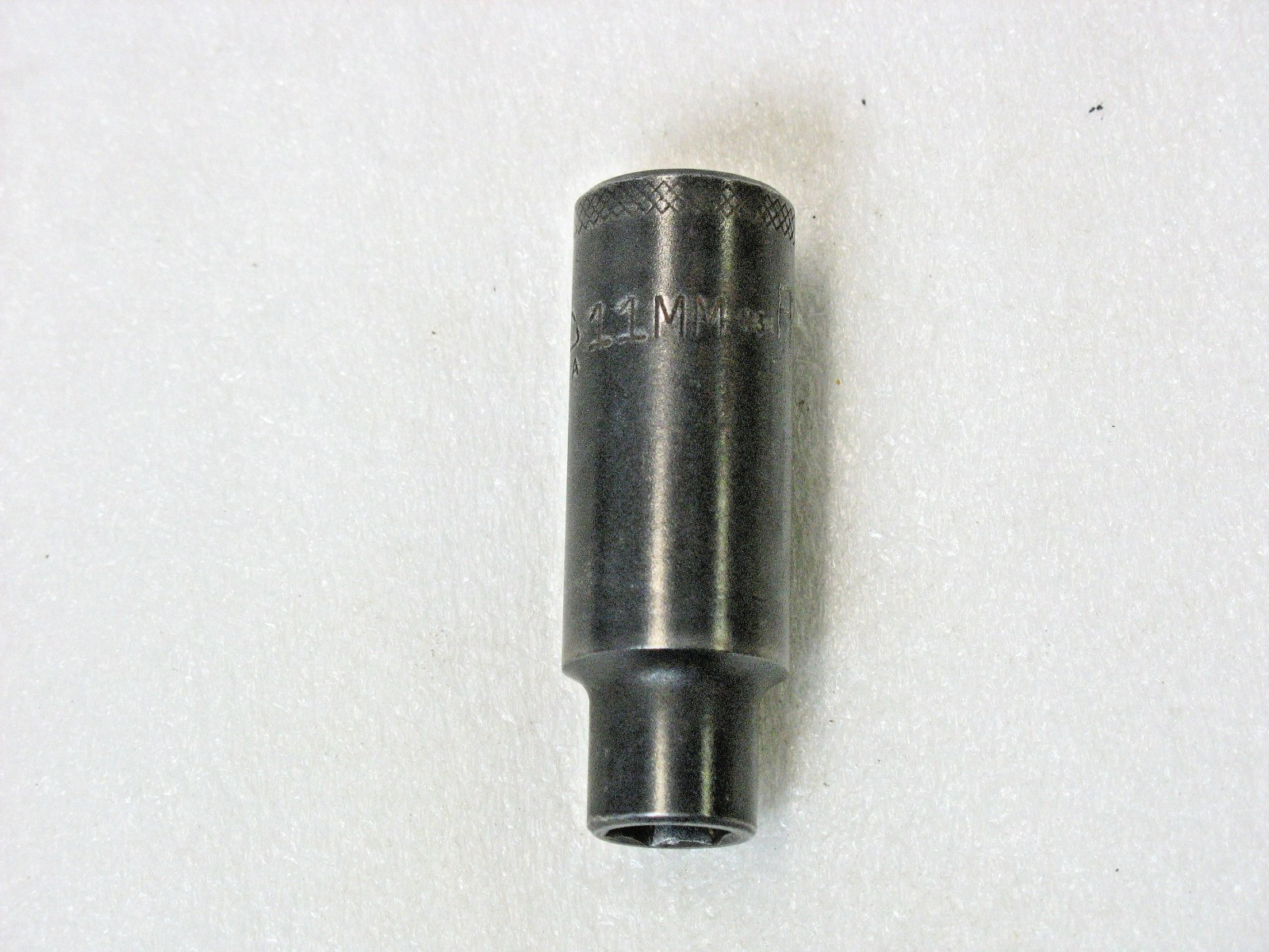 Mac Tools 1/2″ Dr. 11mm 6 Pt. Semi-Deep Impact Socket VIP6 11MM