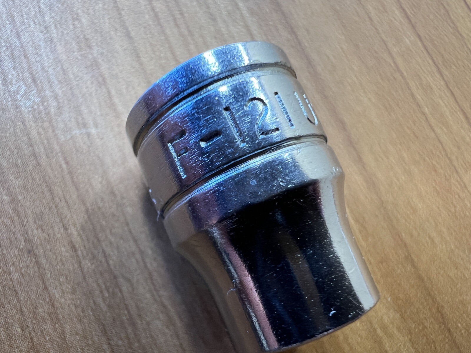 Snap-on Tools F121 – 3/8” Drive 3/8» Shallow Chrome Socket USA
