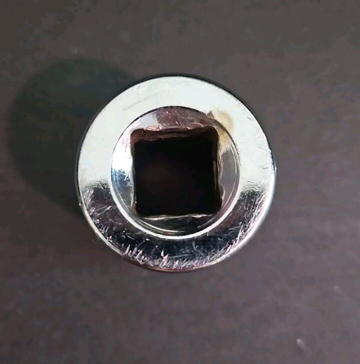 Northern 3/8 Drive 17mm 6 Point Shallow Socket M