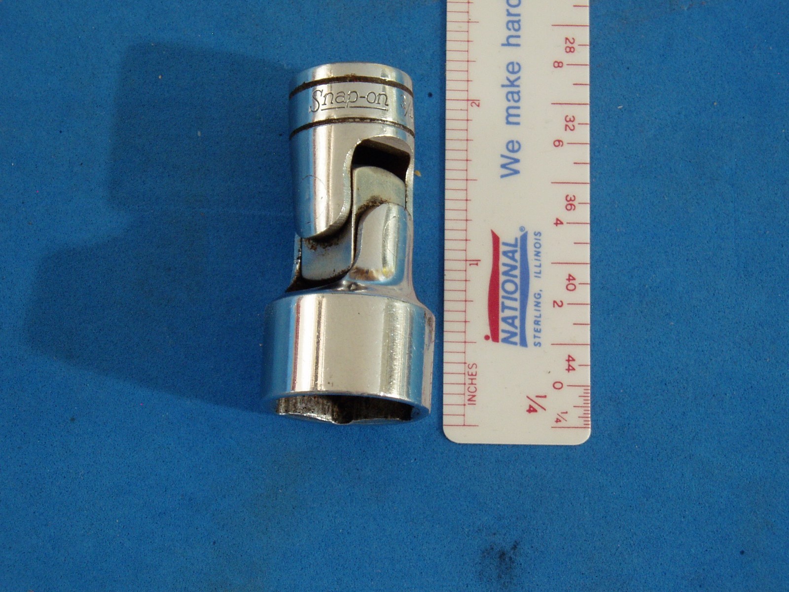 SNAP-ON FS24 3/4″ SAE 6 POINT 3/8” DRIVE SHALLOW SWIVEL SOCKET MADE IN USA