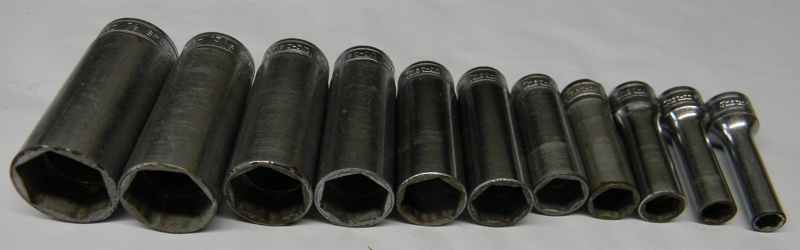 SNAP-ON 3/8″ DR 11PC SAE 6PT DEEP CHROME SOCKET SET 1/4-7/8″ #211SFSY