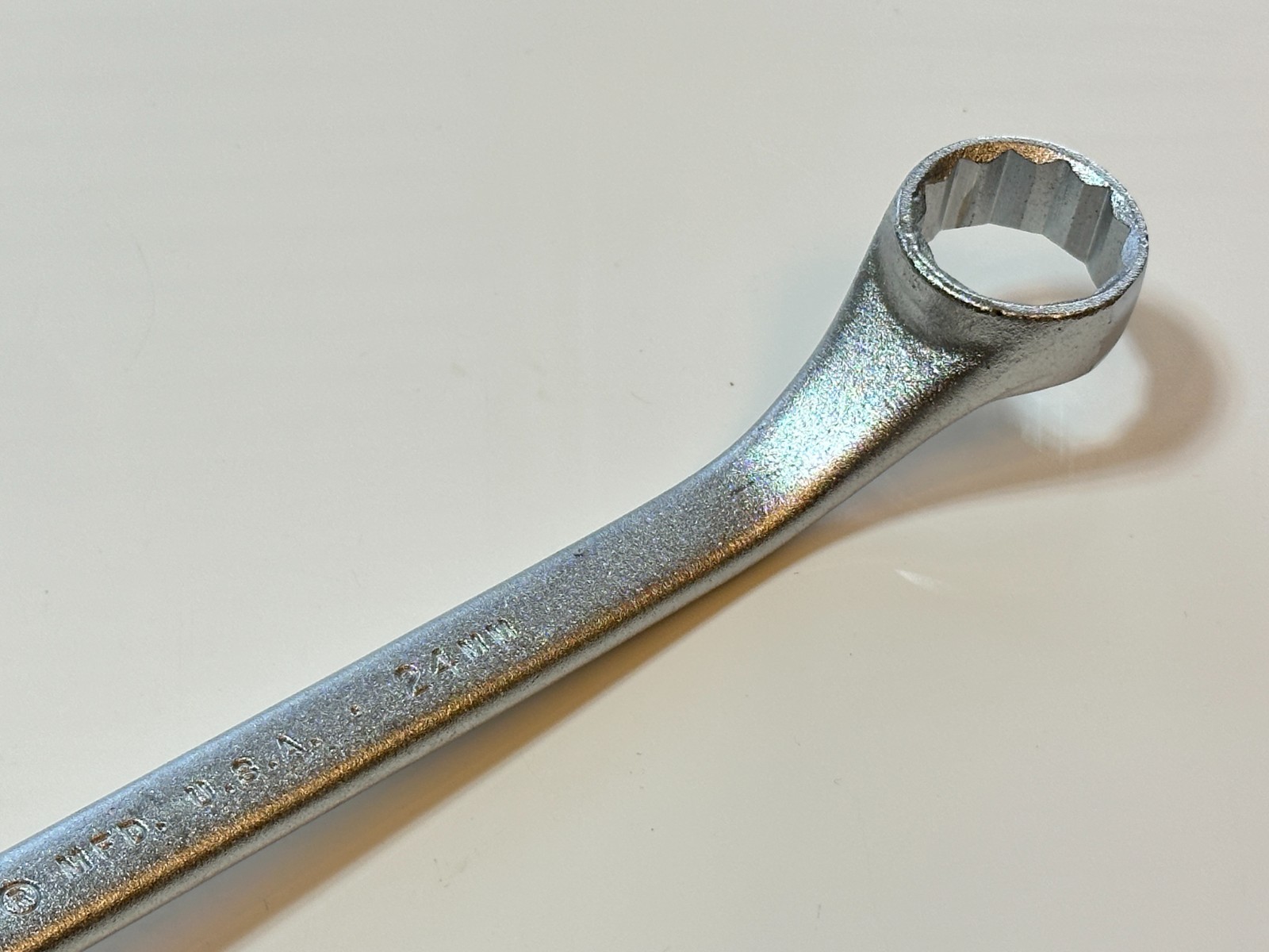 NEW PROTO Tools USA 24mm x 26mm 8110M Metric Deep Offset Box End Wrench 12-Point