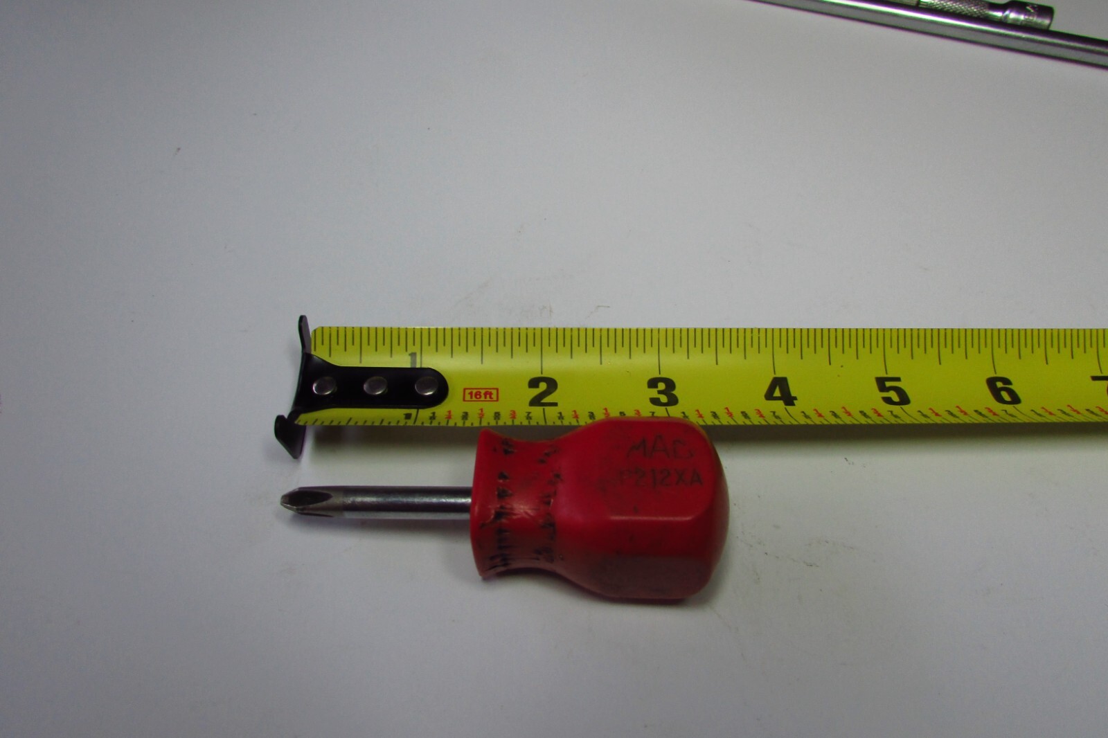 MAC TOOLS #2 PHILLIPS STUBBY SCREWDRIVER – RED – HARD HANDLE – P212XA