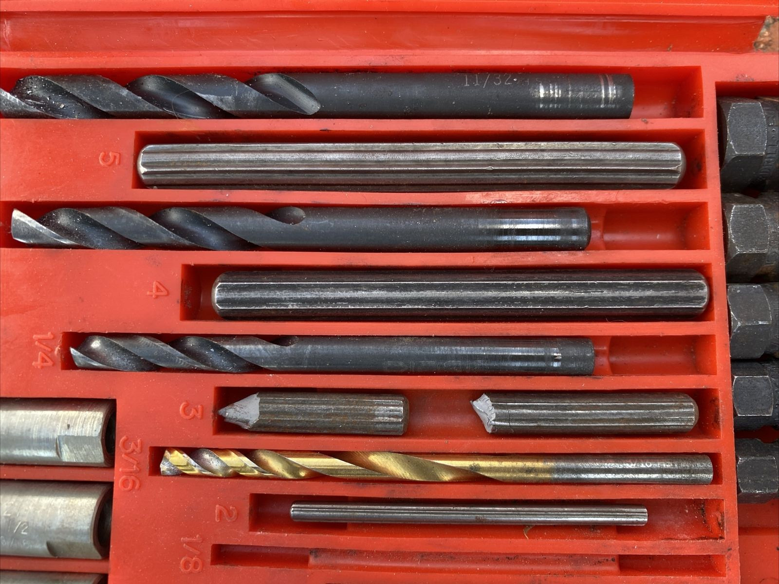 Blue Point By Snap-on Tools USA 1020 Screw Extractors Set Supreme Incomplete