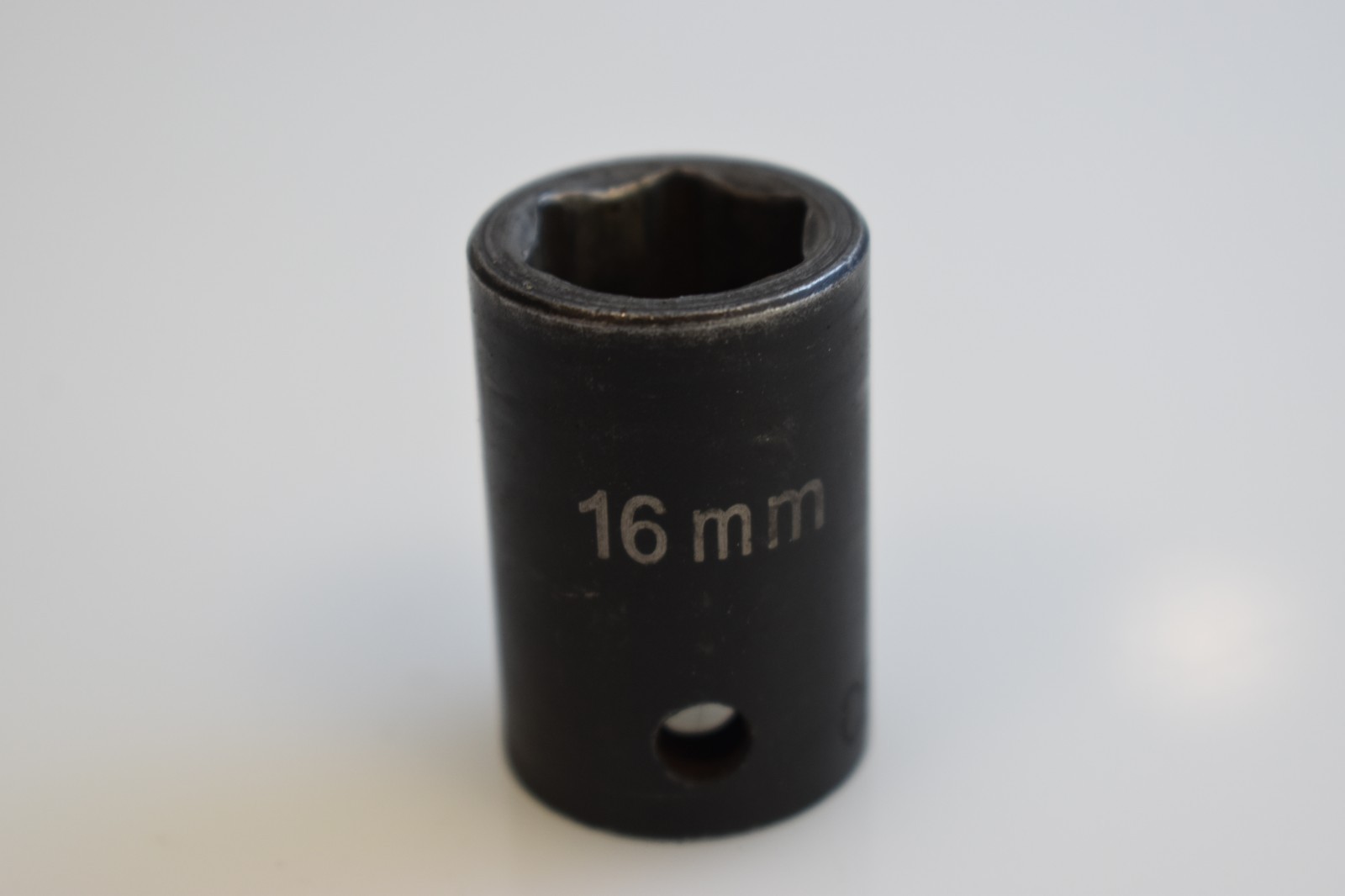 Cornwell Blue Power CBP137M 16mm Metric Shallow Impact Socket 1/2″ Drive 6 point