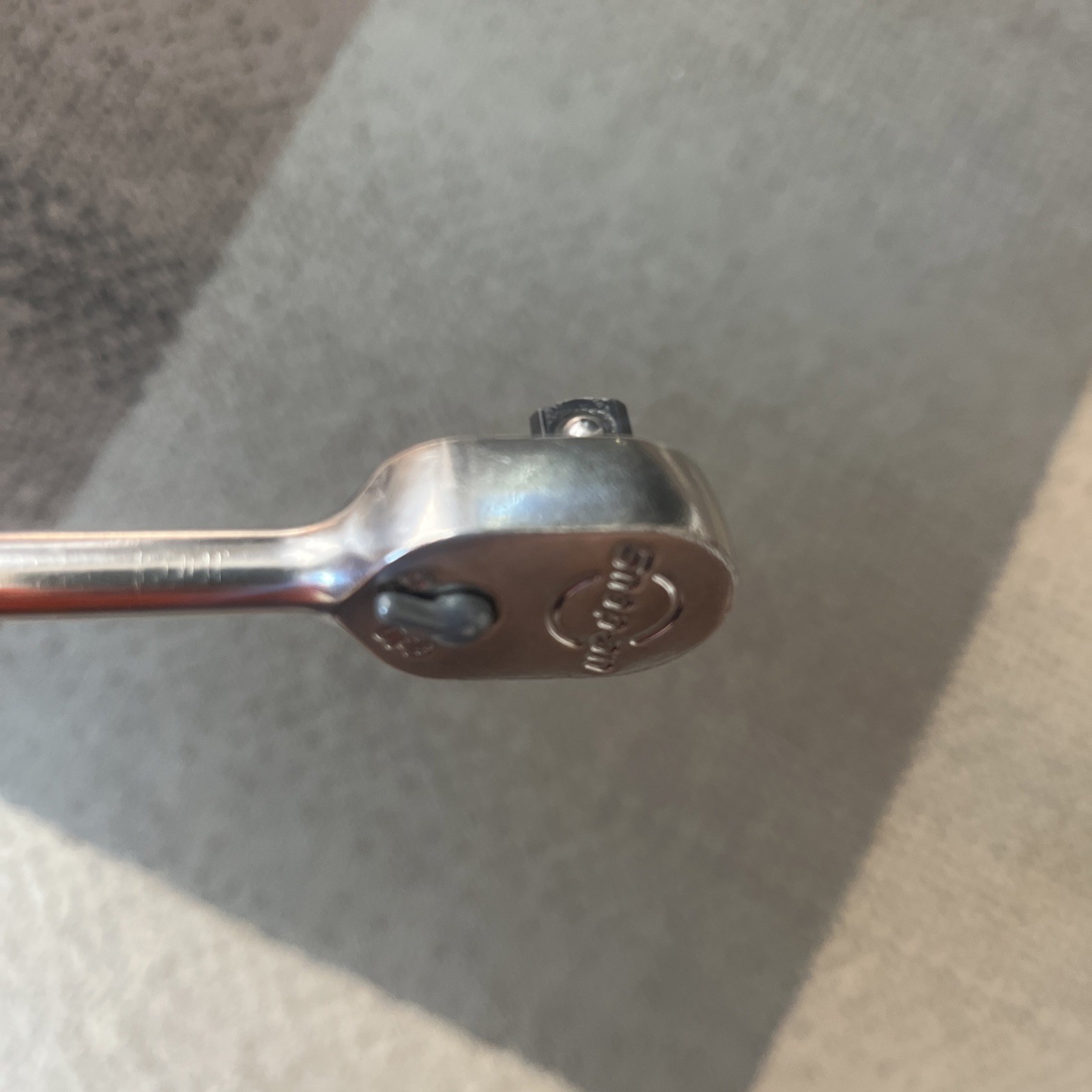 Snap-on 3/8″ Drive Compact Fixed-Head Ratchet FC72 – 2019 Date Code J – USA