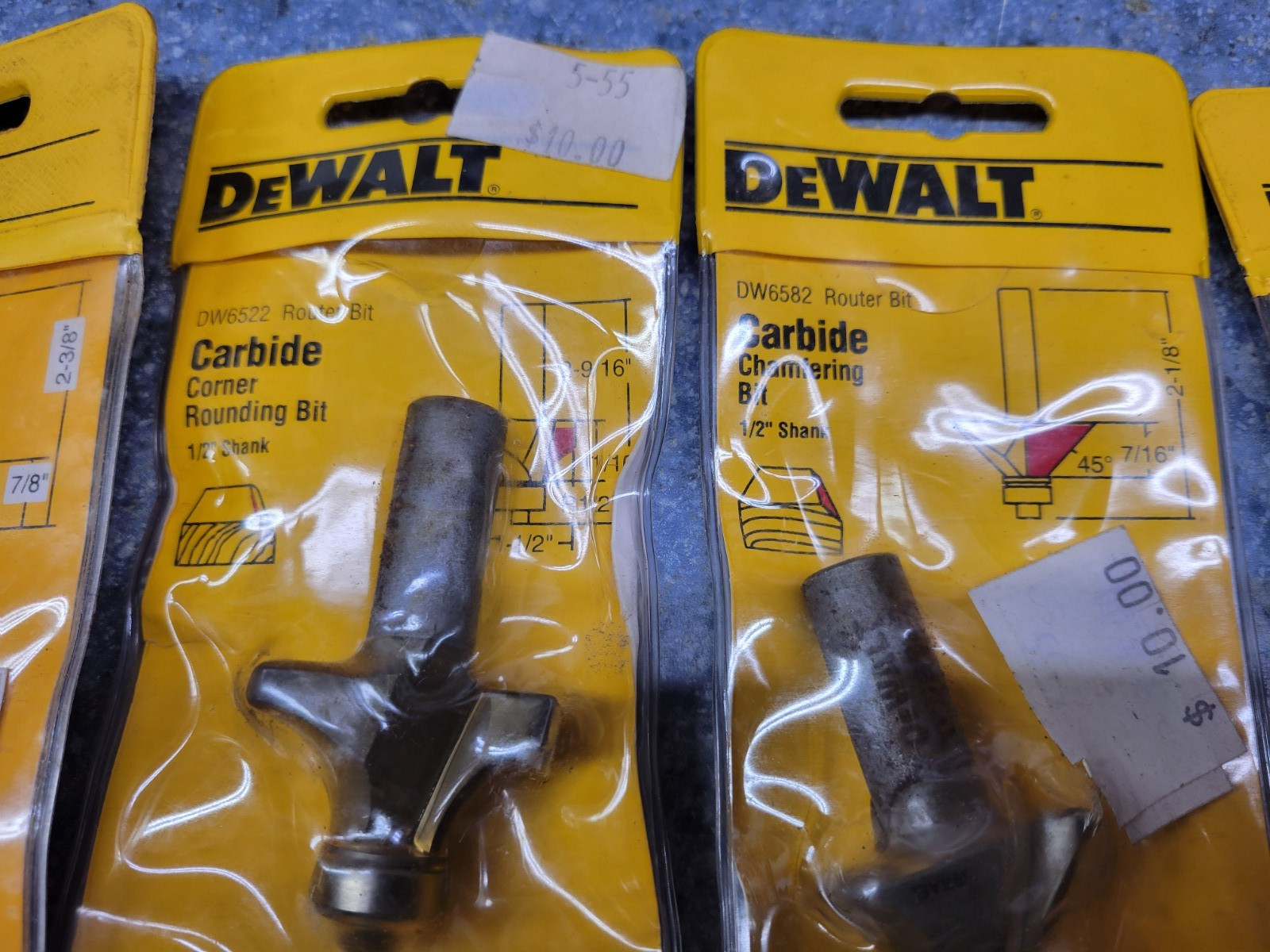 Dewalt USA NOS 22-Piece 3/8″ and 1/2″ Shank High Quality Carbide Router Bit Lot