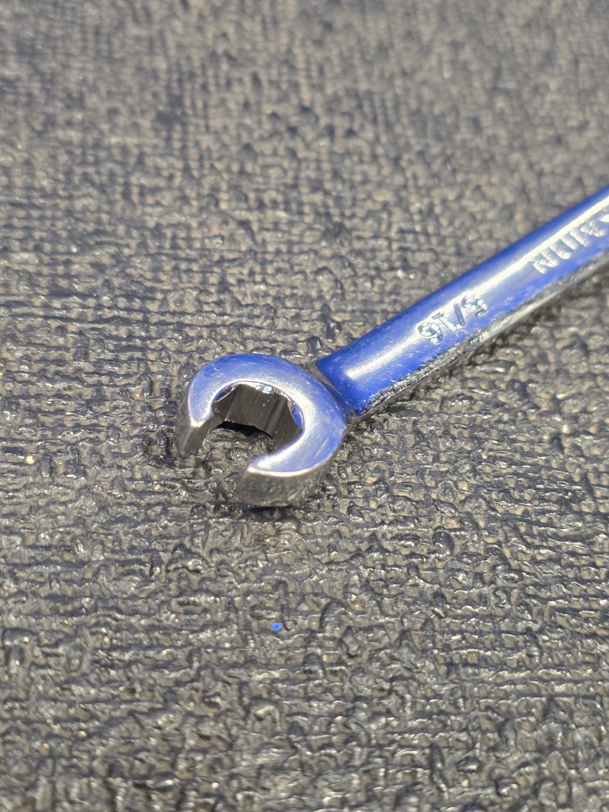 Craftsman Tools 42090 1/4″ x 5/16″ Full Polish SAE Flare Nut Wrench