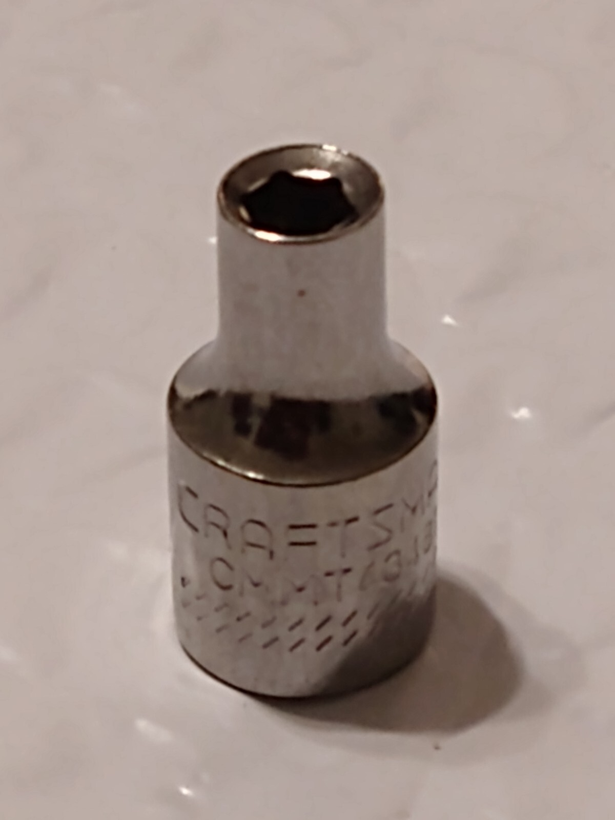 CRAFTSMAN TOOLS CMMT43481, 1/4″ DRIVE, 5/32″ SOCKET, SHALLOW, 6 POINT.