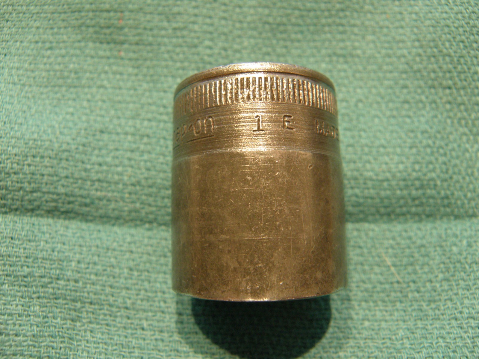 Snap-On 1/2″ Drive, 12 Point, 1″ Shallow Socket. SW320-1/2 Very Good Cond. USA.