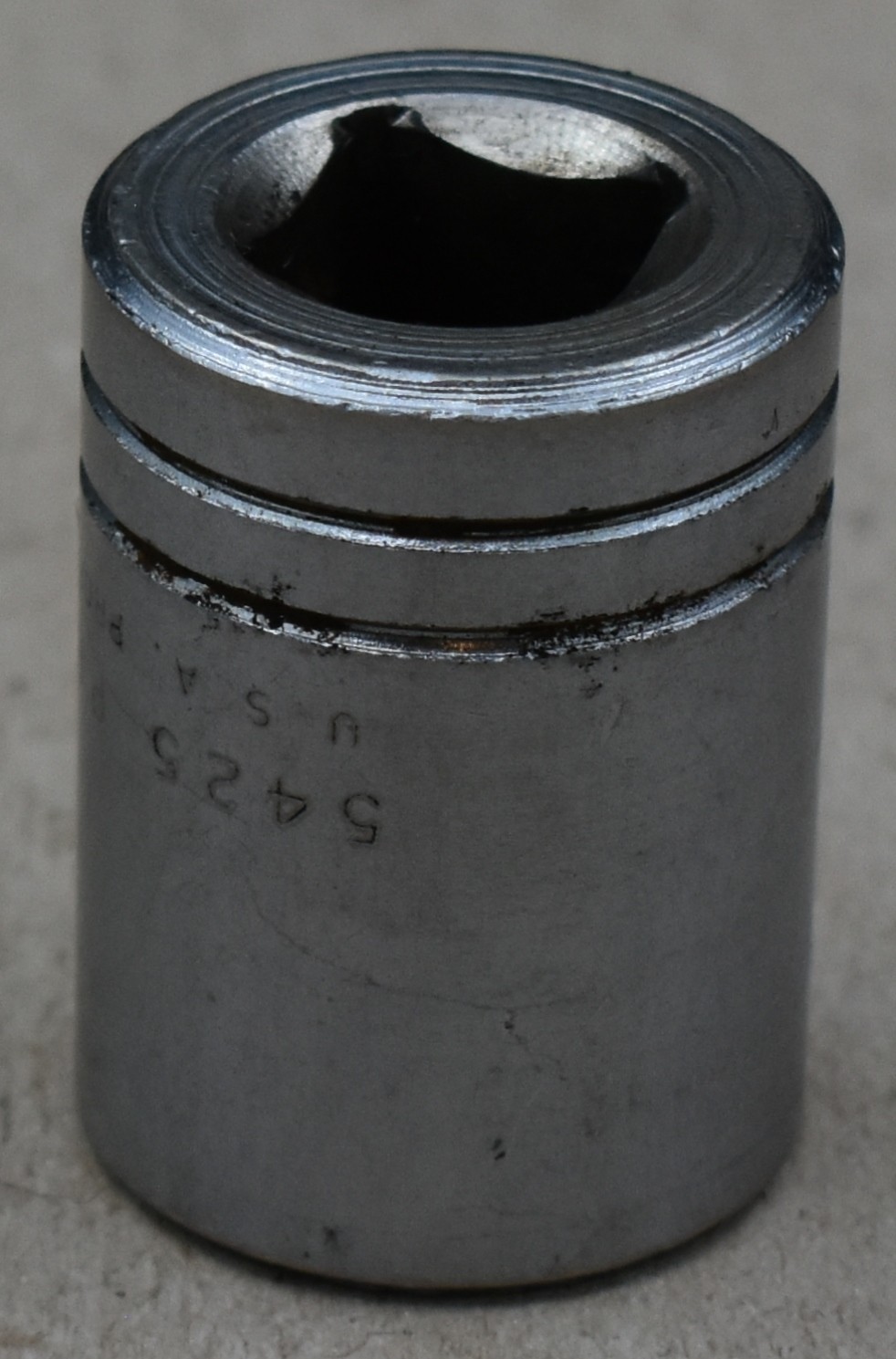 PROTO PROFESSIONAL 5425, 25/32″ SAE, 1/2″ DRIVE, 12-POINT, CHROME SOCKET