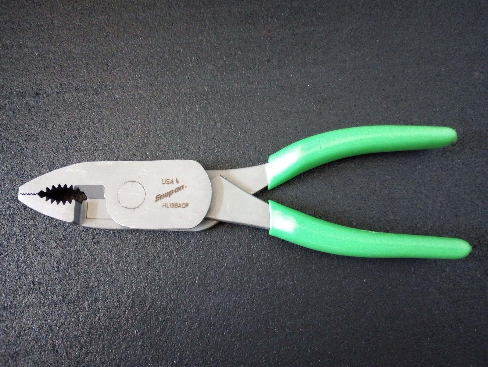 Snap-on USA NEW GREEN 7-7/8″ High Leverage Combination Pliers HL138ACPG