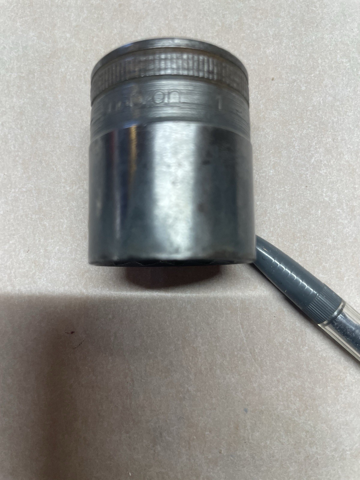 Vintage From 1940s Snap-on Tools Socket 1/2″ Drive 12 Point 1″ Shallow SW320 1/2