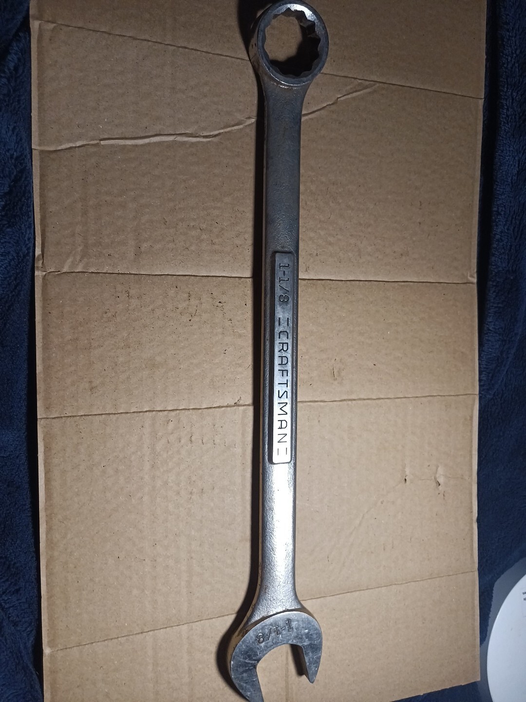 Craftsman Model 44707 1-1/8 SAE Combination Wrench 12-Point 15.5″ Length