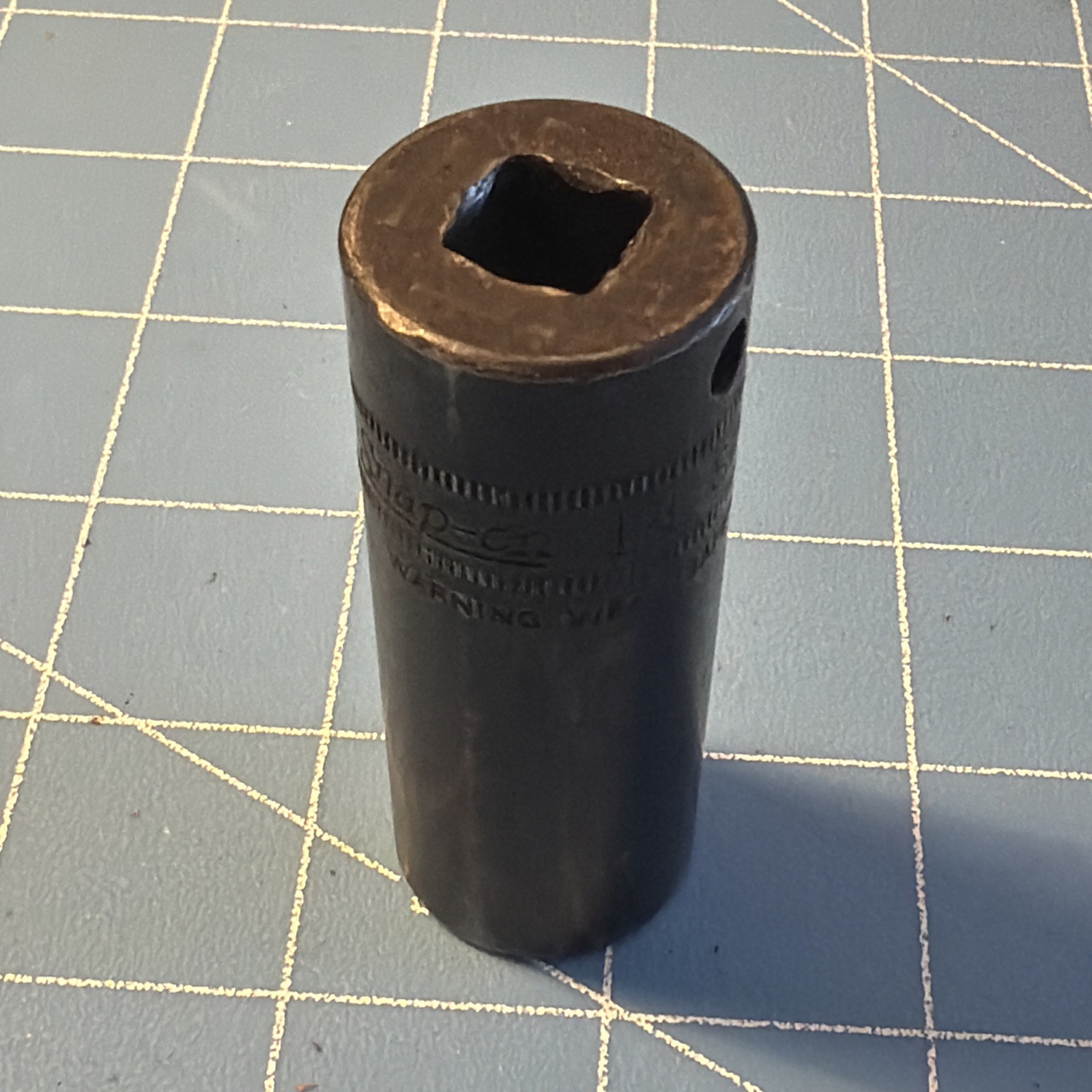 Snap-on Tools 3/8″ Dr. 18mm. Metric Deep 6PT Deep Impact Socket SIMFM18 USA