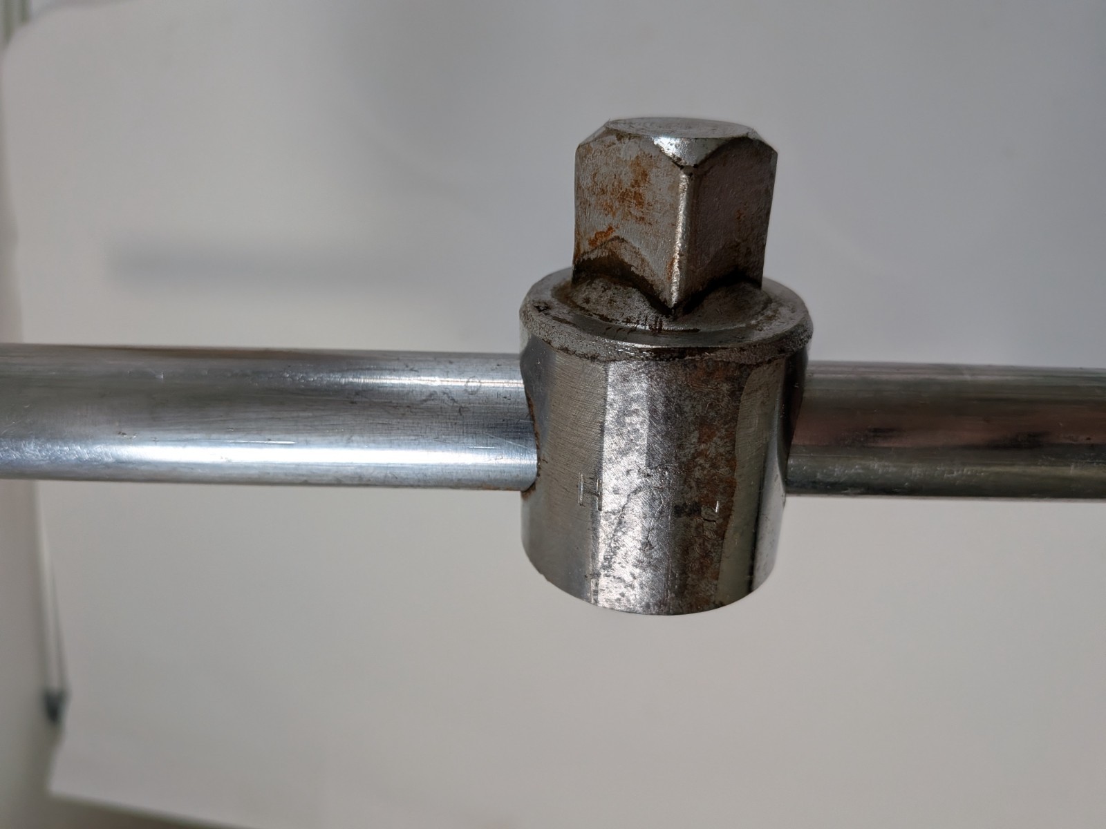 3/4″ Drive 20″ Sliding T-Handle Breaker Bar Unknown Brand (See Photos & Descrip)