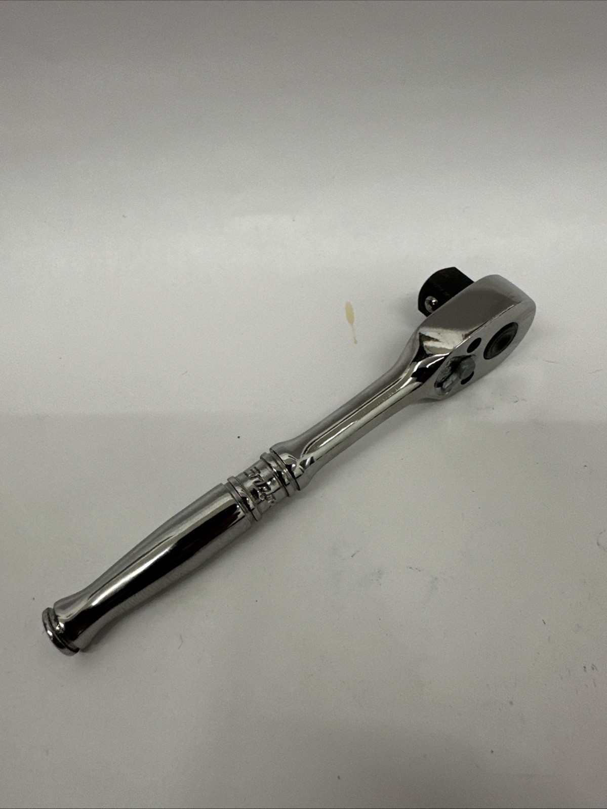 SNAP-ON TOOLS 3/8 DRIVE COMPACT HEAD RATCHET 4-3/8 INCHES LONG FM70A