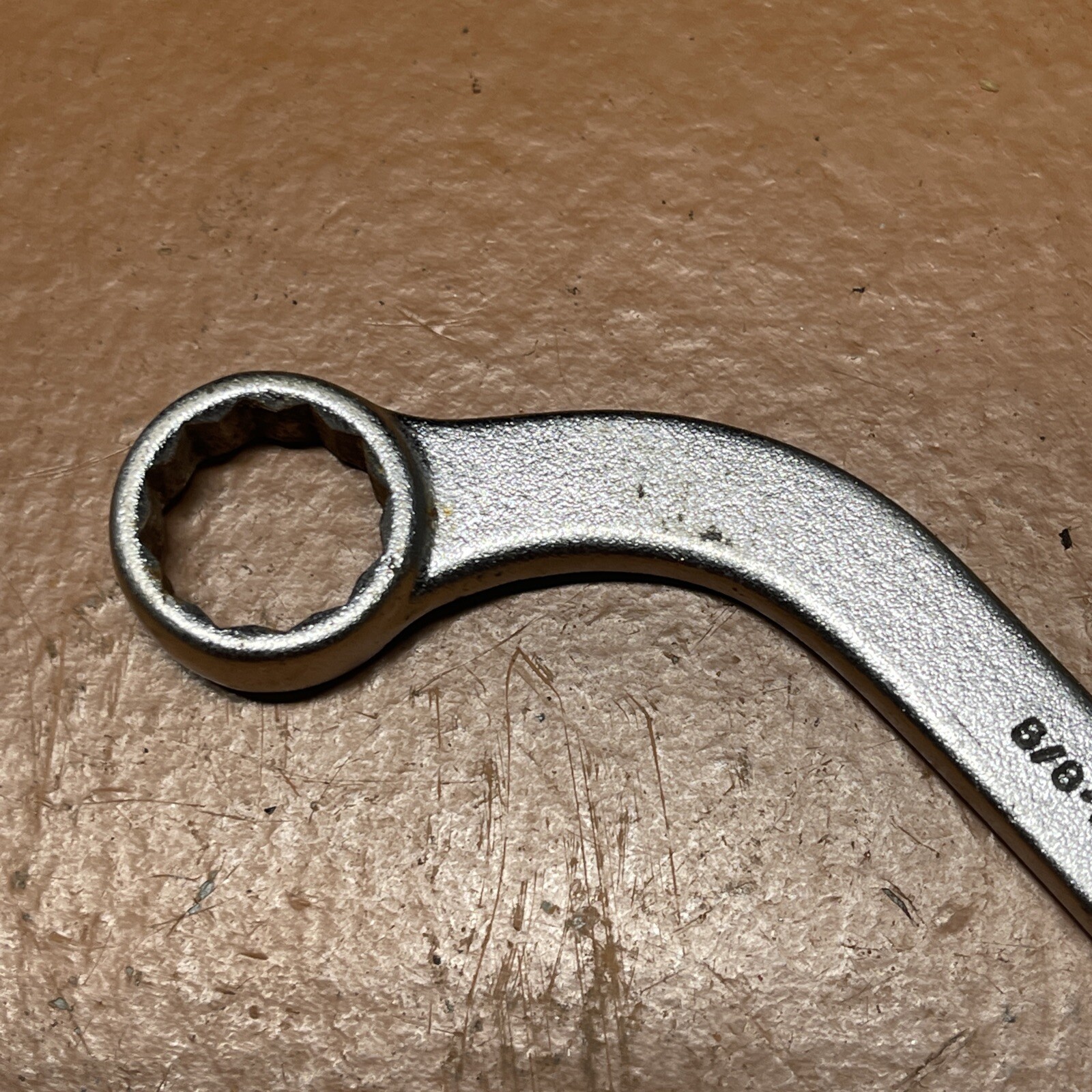 Proto USA 1730 Professional 5/8 X 9/16 In SAE Banana Obstruction Wrench 12 Point