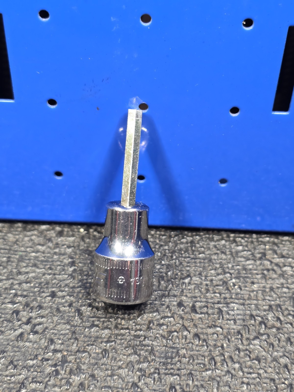 Snap-on Tools FAM4E 4mm 3/8″ Drive Metric Hex Bit Chrome Socket Driver