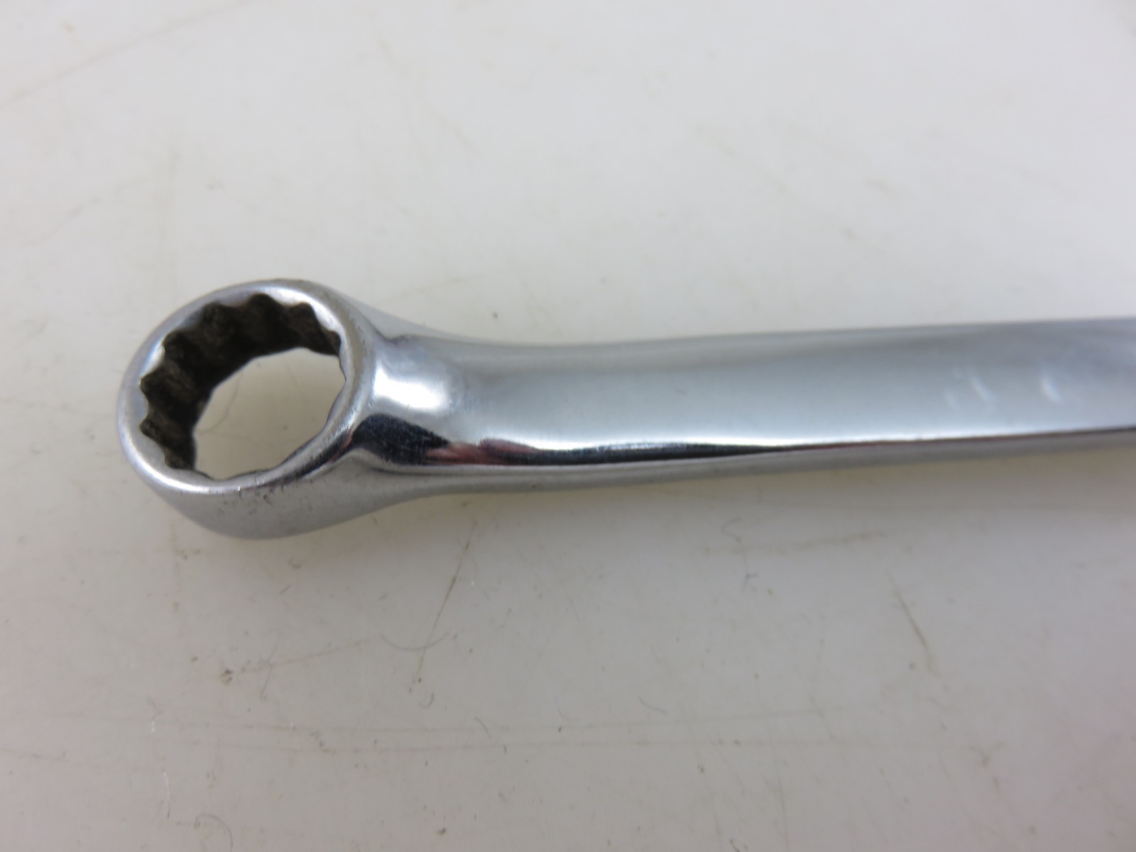 Snap-On XBM1011 METRIC Offset Box End Wrench 10mm x 11mm Vintage