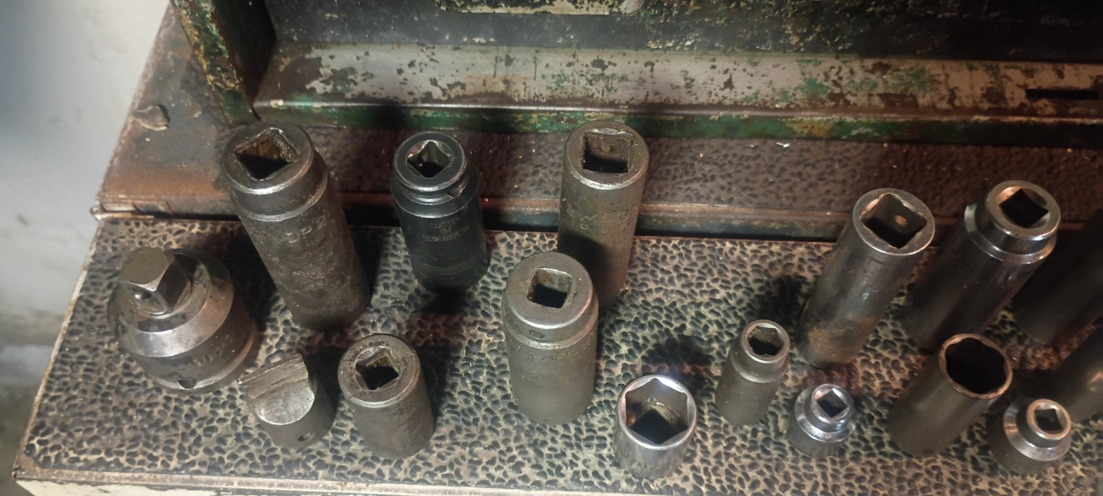 52 count MAC tools socket mixed assortment lot 1/4,3/8,1/2 standard and metric