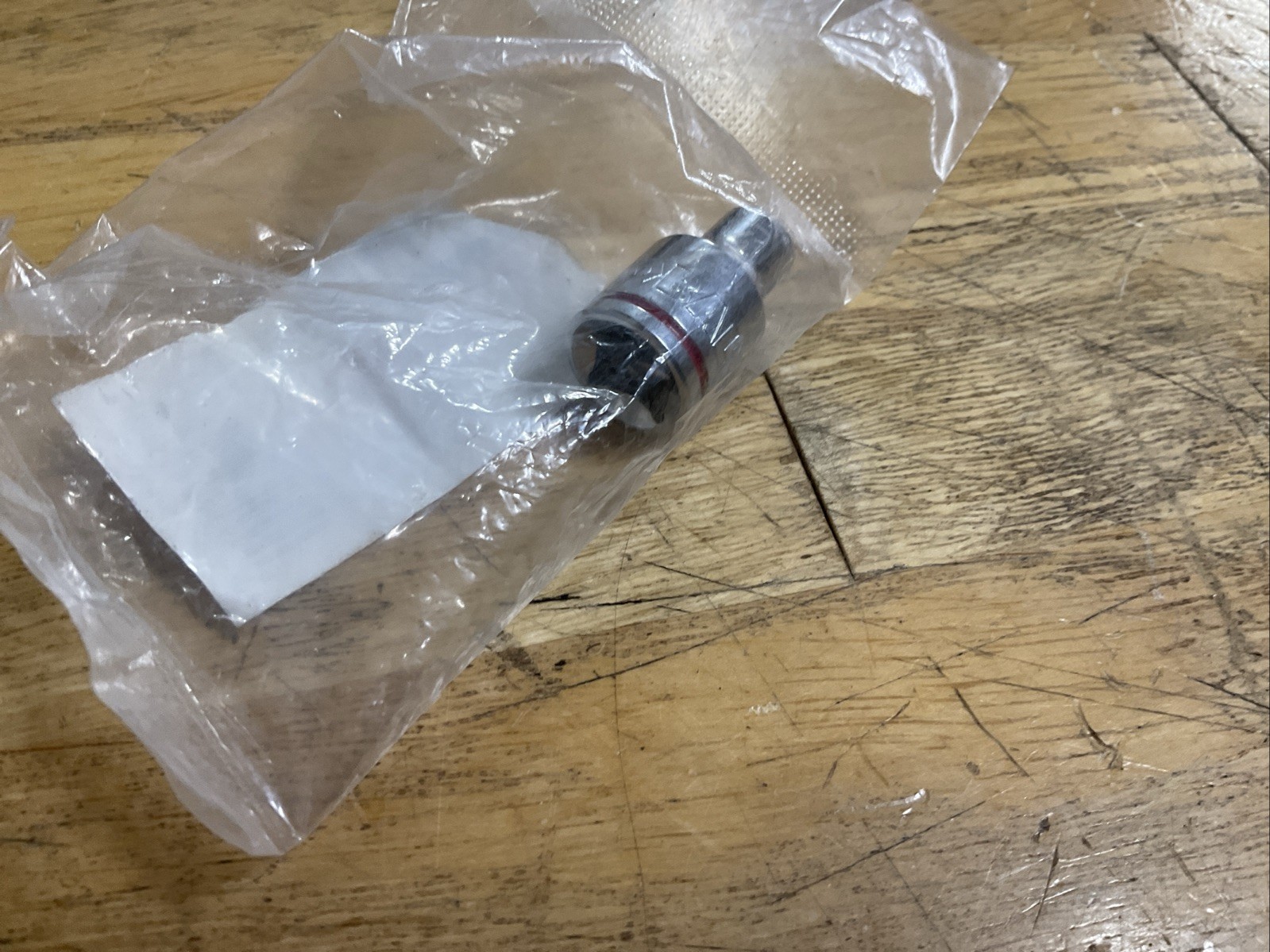 Kobalt 338073 Standard (SAE) 3/8-in Drive 6-point 1/4-in Shallow Socket Chrome