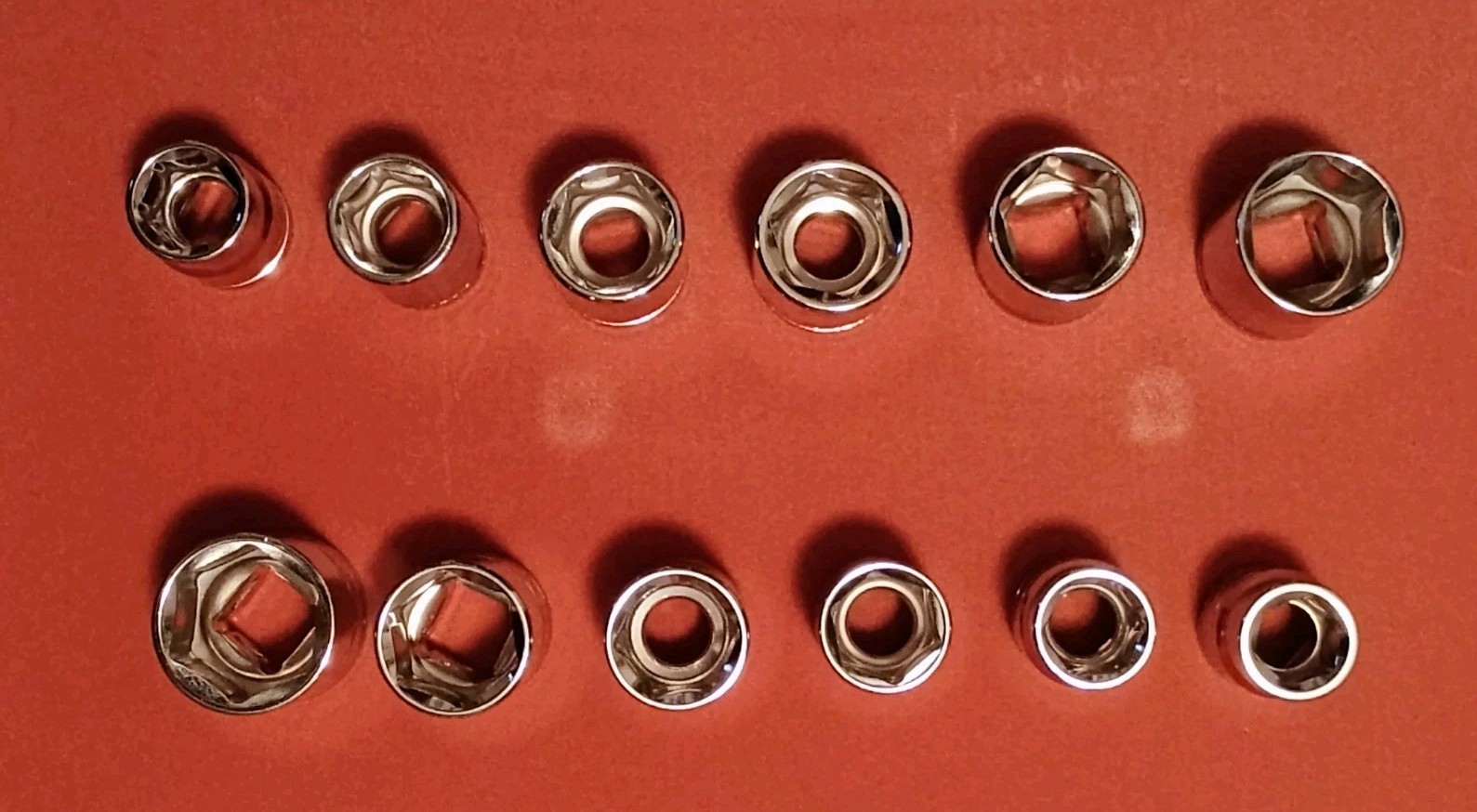 GREAT NECK 12 Piece SAE and METRIC 6 Point Chrome Socket Set For 1/2″ Inch Drive