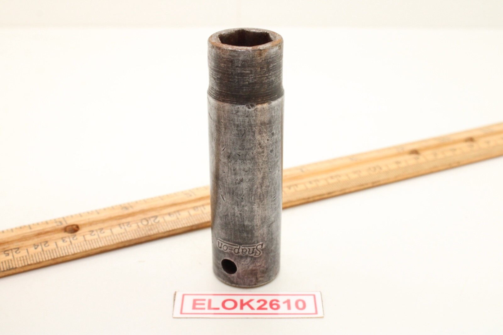 Snap-On Tools SIM180 1/2″ Drive 6 Point SAE 9/16″ Deep Impact Socket USA