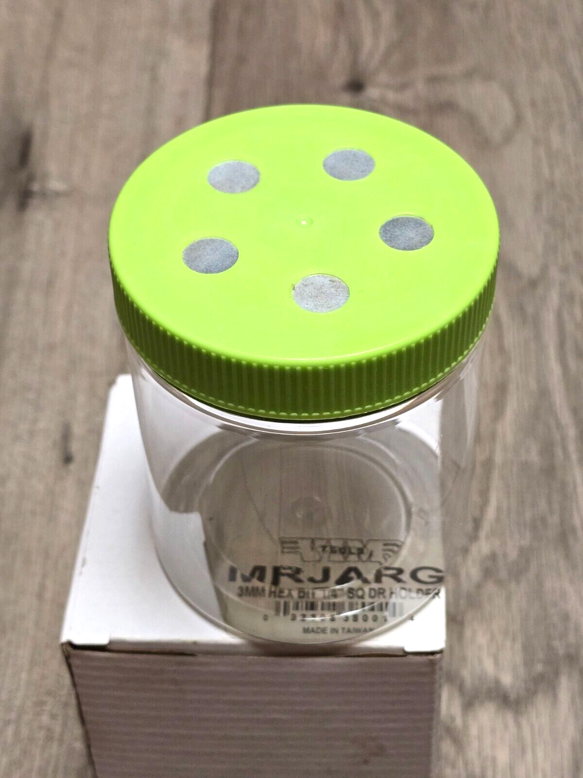 VIM 3.5″ x 4″ Magnetic Clear Plastic Screw Top Container for small parts #MRJAR
