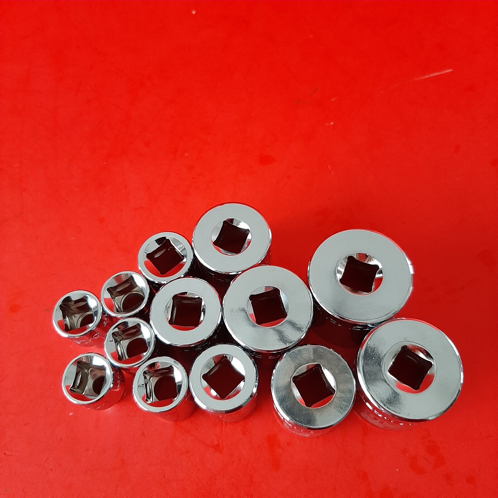 NEW 1/4 to 1″ CRAFTSMAN Easy Read 13 Piece 3/8 Drive 6pt Shallow SAE Socket Set
