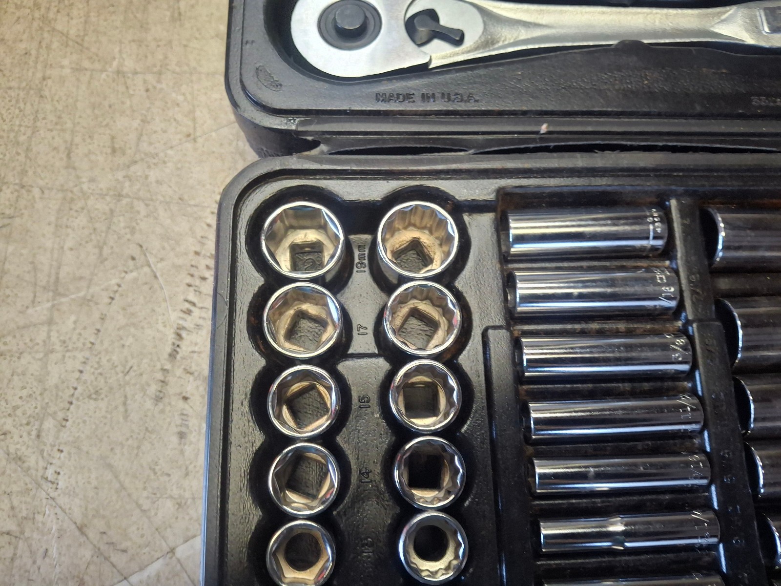 🇺🇸 Sears Craftsman USA 33285 Mechanic Service Socket Tool Set w/ Ratchets