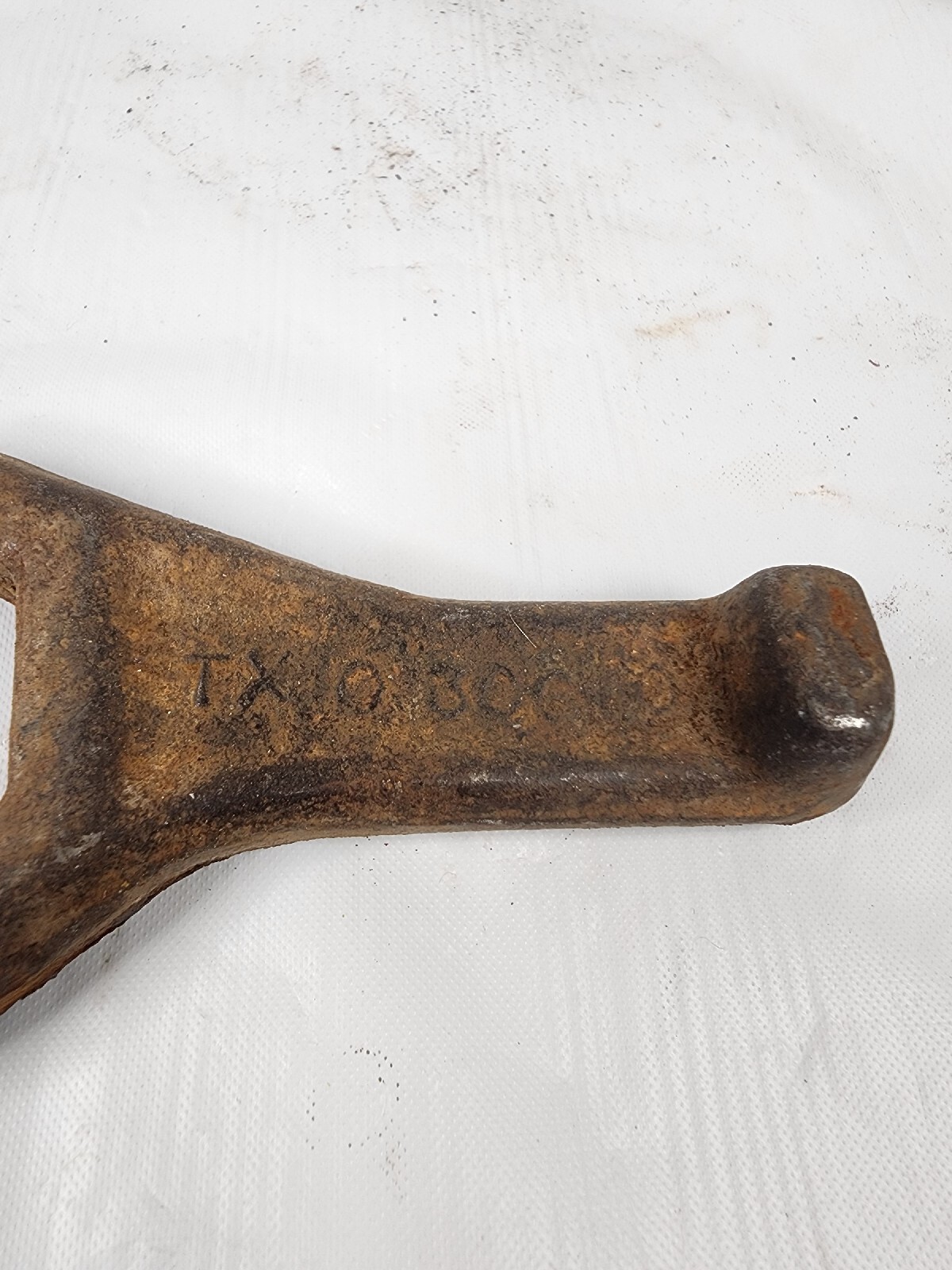 Ken-Tool 30610 porkchop TX10 cap nut wrench 35mm Ken-Tool cap nut wrench
