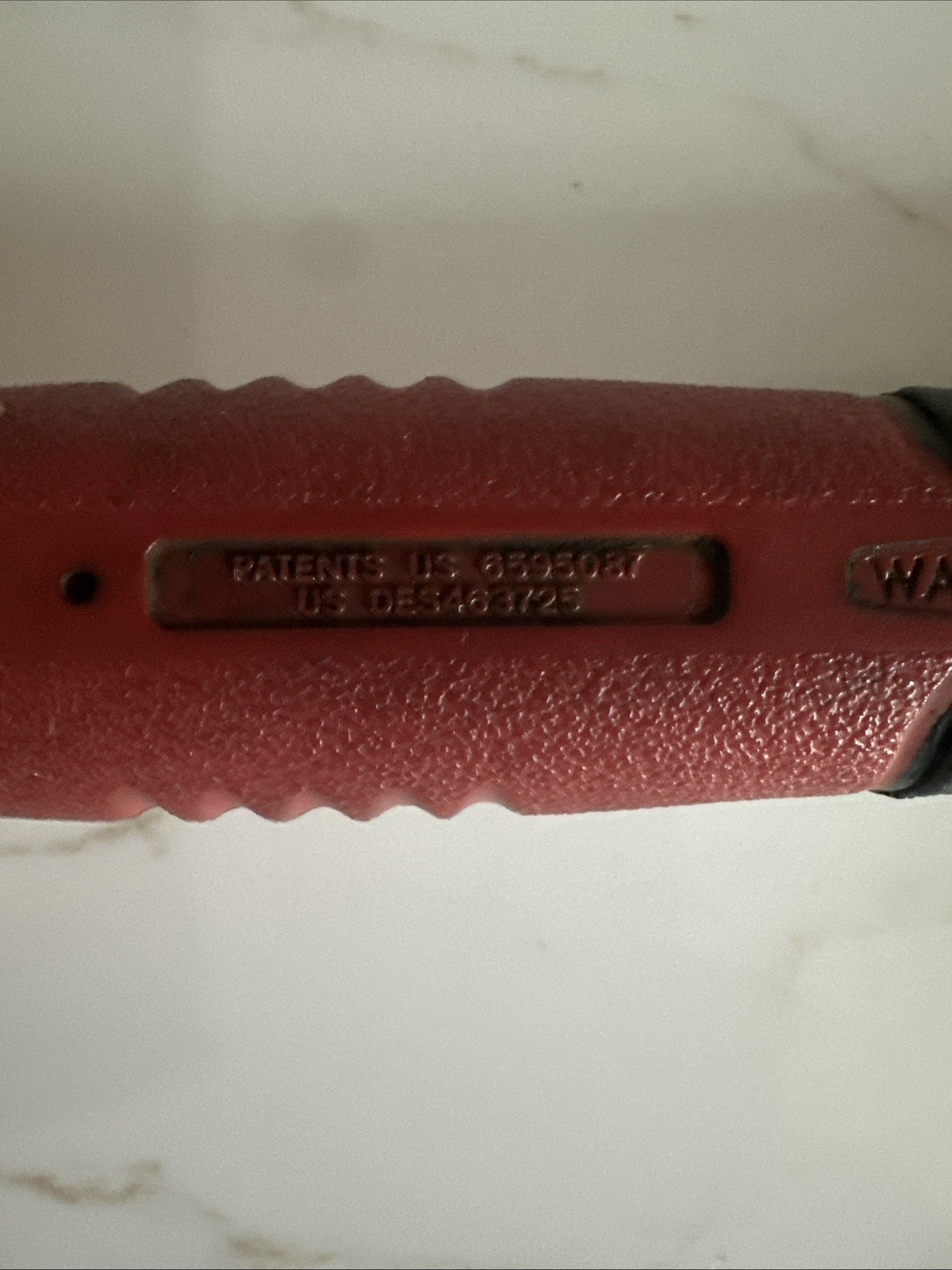 Snap ON 56oz dead blow hammer. Red with soft grip handle.