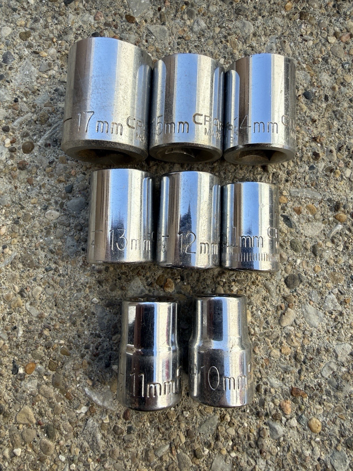 Craftsman USA 8pc 3/8” Drive Socket Set Metric Shallow 10-17mm w/ Metal Tray