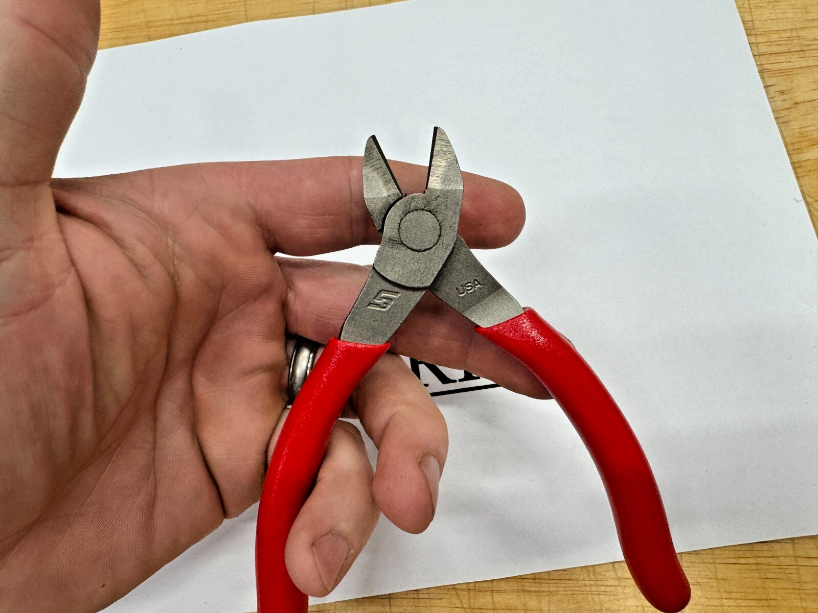Snap-on Tools USA NEW RED 5″ Soft Grip Small Diagonal Cutter Pliers 85ACF