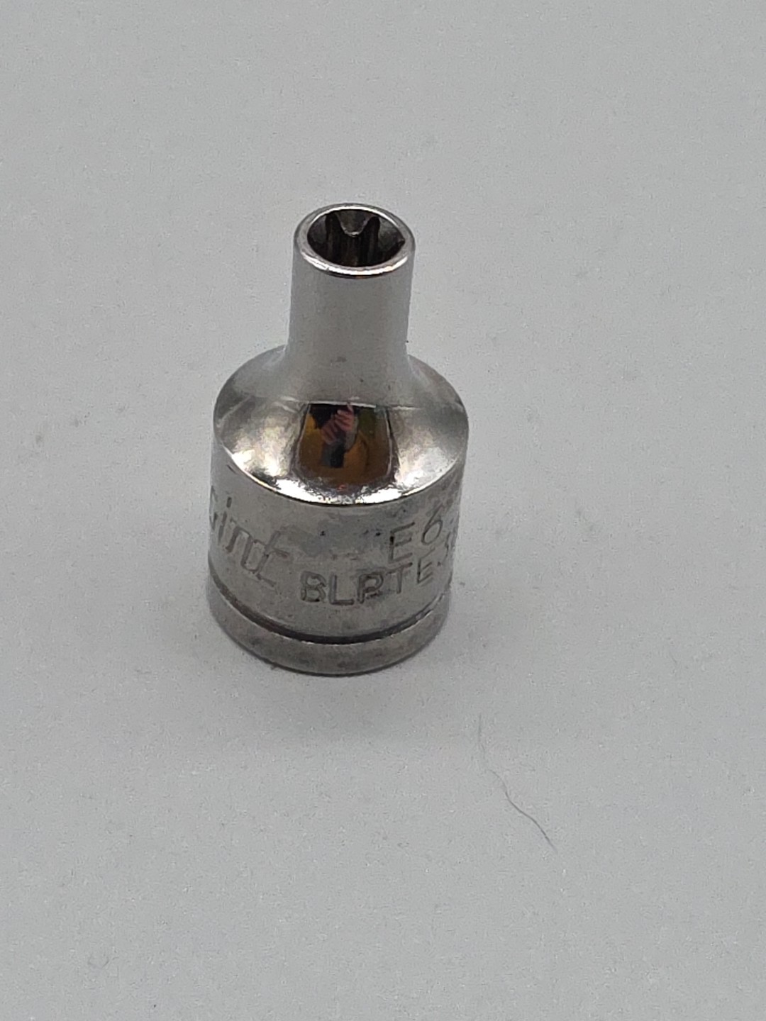 Blue Point Tools 3/8″ Drive TORX E6 Standard Socket E6 BLPTE386 USA