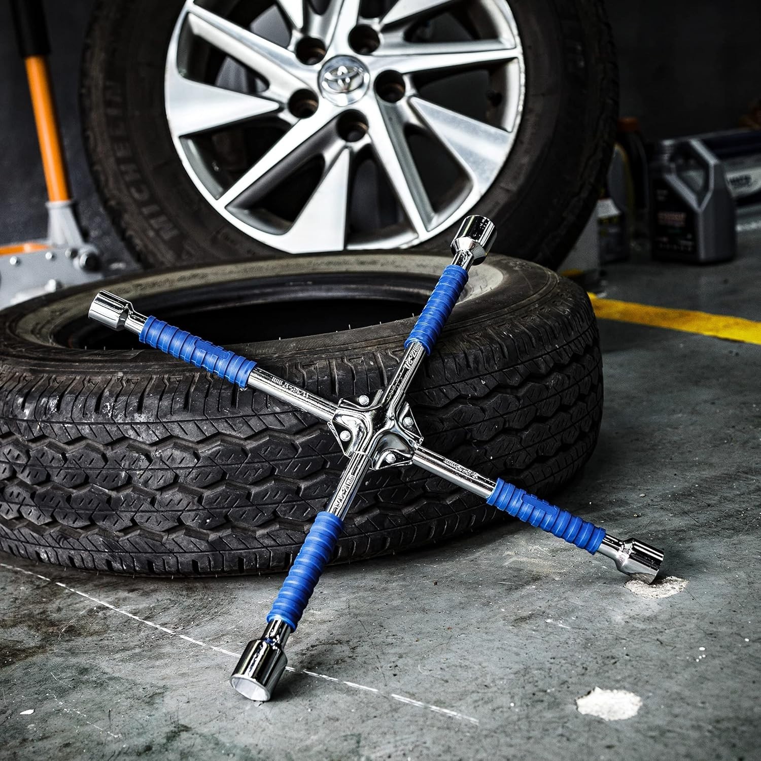 Universal 4-Way Lug Wrench – 16” Heavy-Duty Carbon Steel Tool for All Vehicles