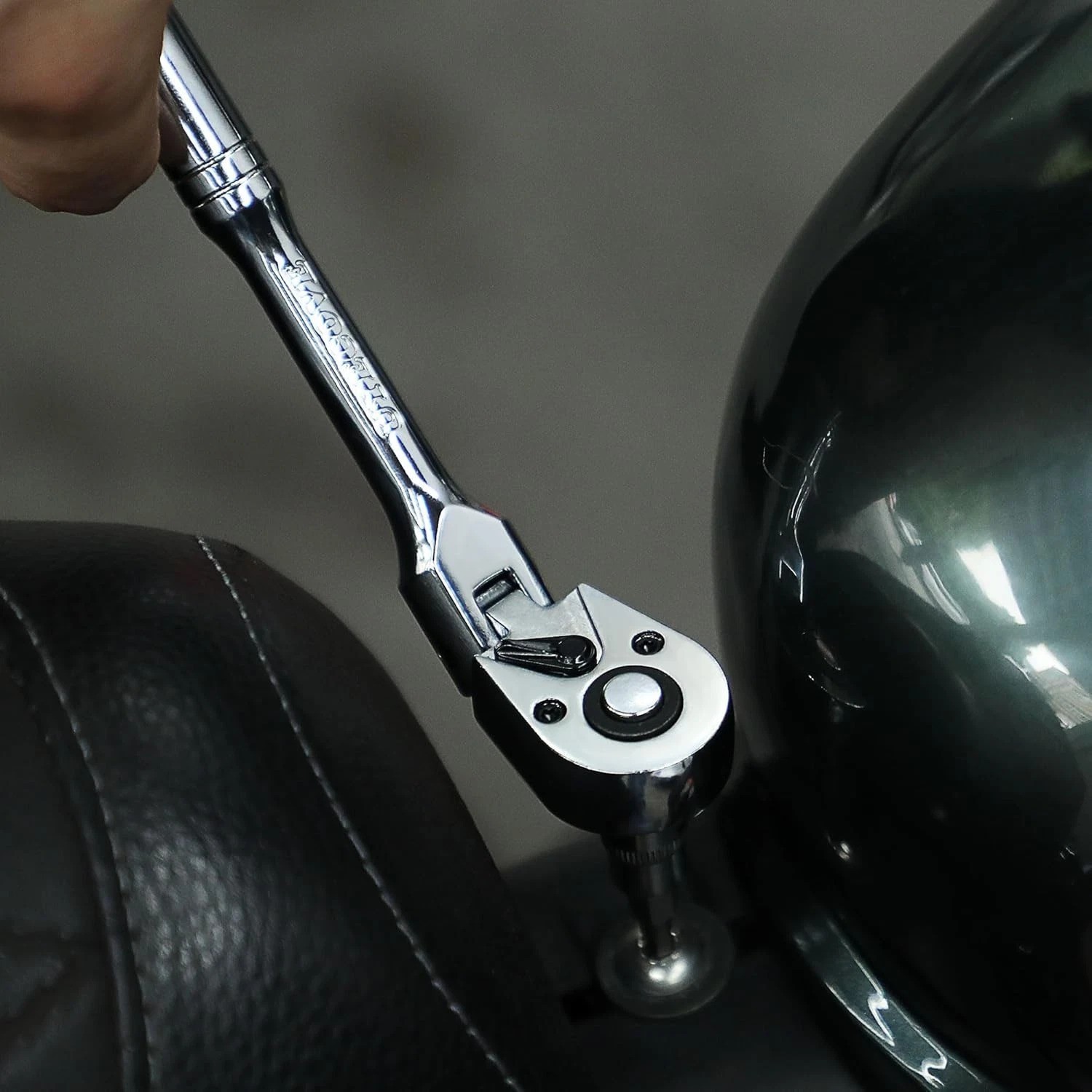 Pro 1/2 Drive Ratchet – 24″ Flex Head, 72 Tooth, Cr-Mo, Quick Release