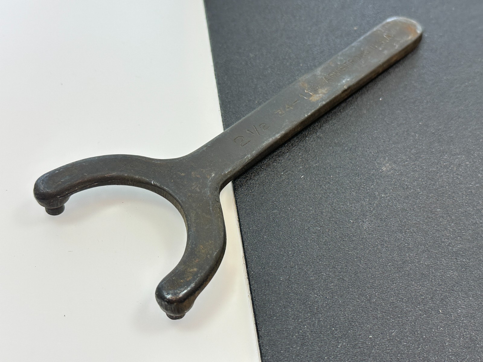 Armstrong Tools USA 34-119 2-1/2″ SAE Face Double Pin Spanner Wrench, Black, NOS