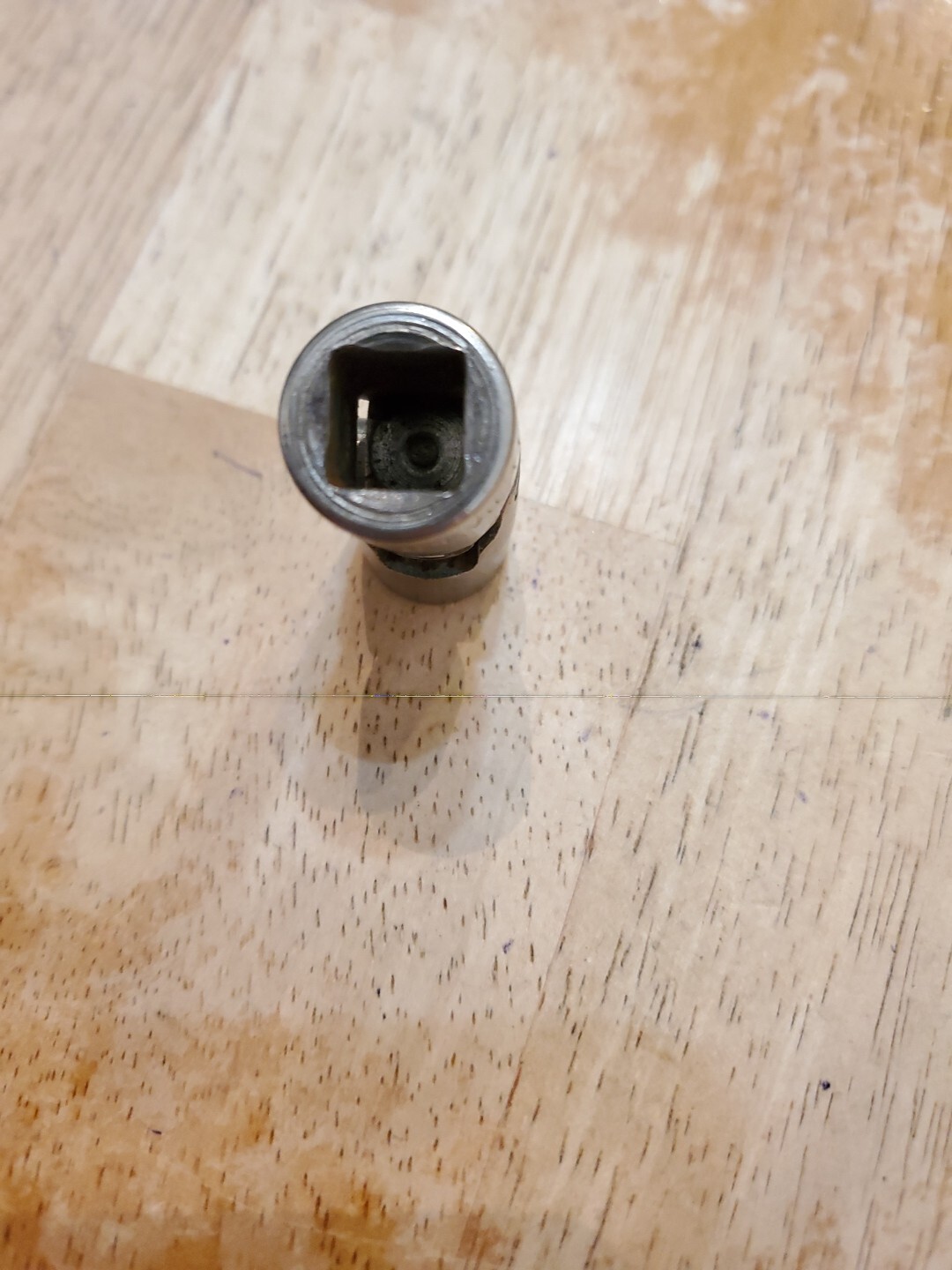 Snap On 3/8″ Drive 7/16″ 12PT SAE Chrome Universal Swivel Socket FVU14