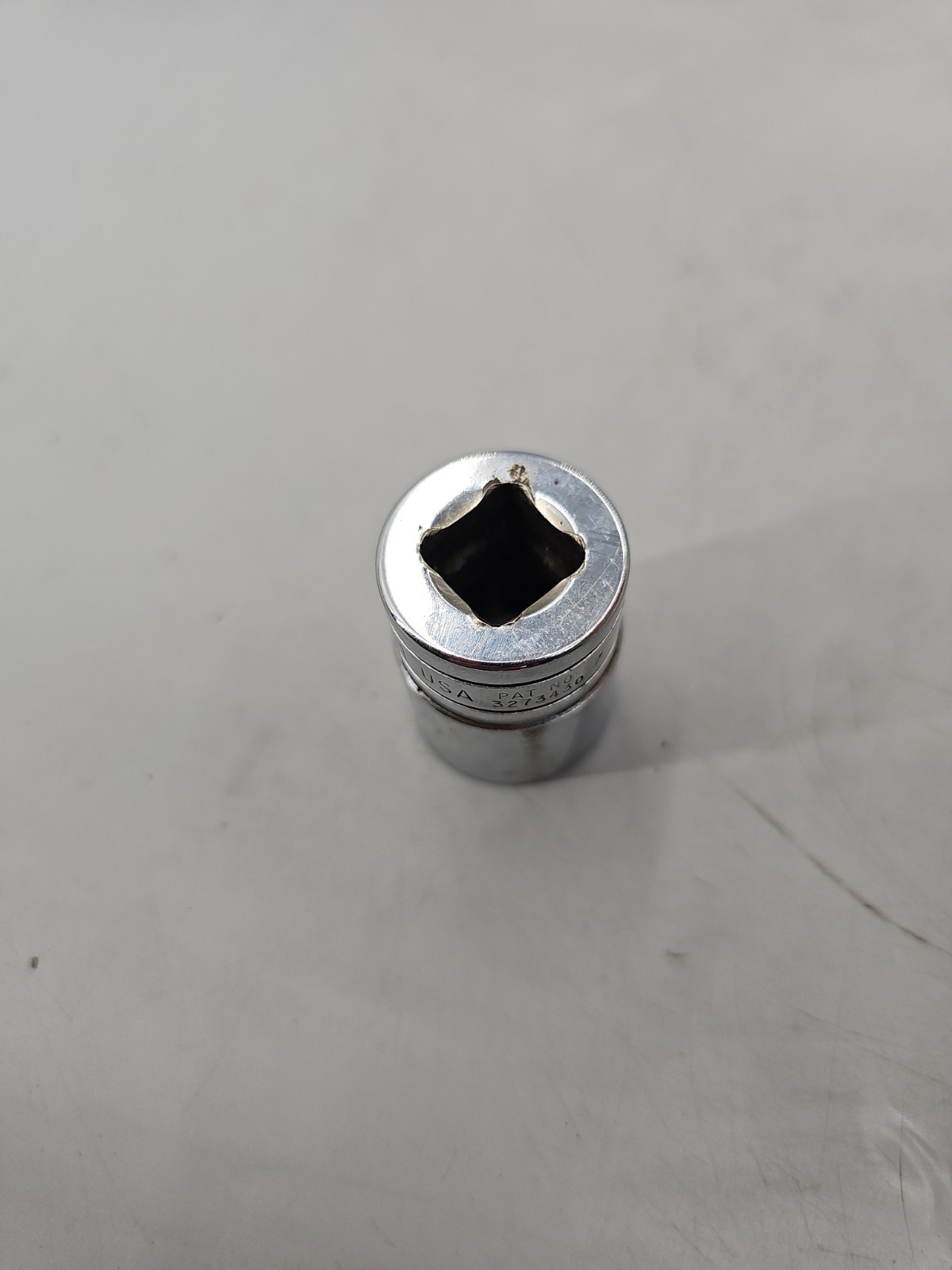 Snap On – 1/2″ Drive SW-261 13/16″ 12Pt SAE Shallow Chrome Socket – SW261