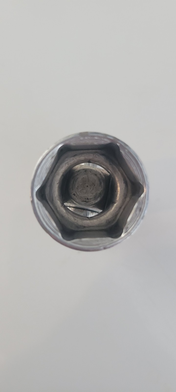 Snap-on Tools FS24 – 3/8″ Drive SAE 3/4″ 6 Pt. Universal Swivel Socket USA