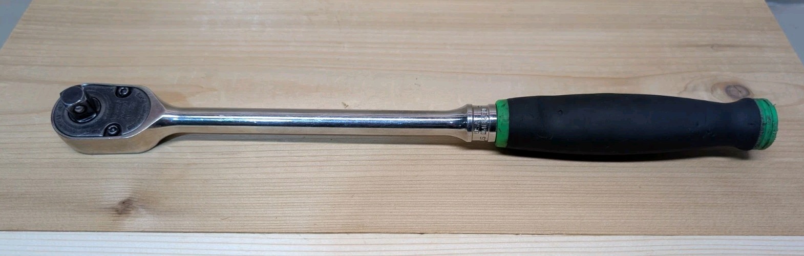 Snap-On Tools FHL80 3/8″ Dr Soft Grip Long Handle Ratchet Green