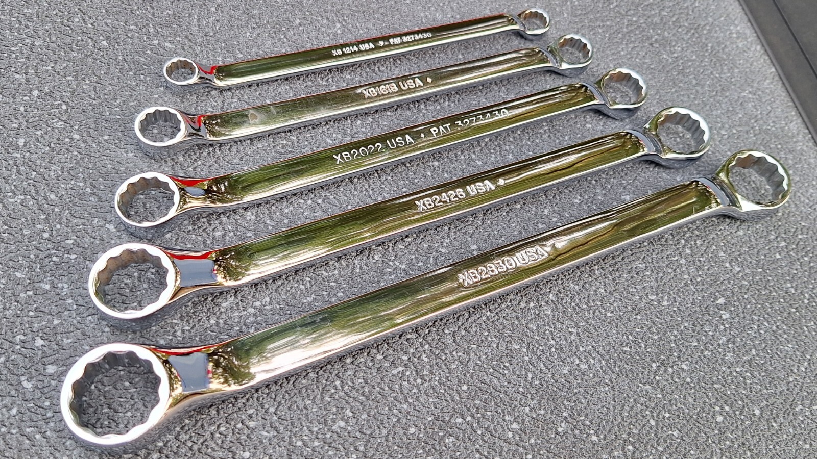 NOS*** UNDERLINED Snap On XB605A SAE 5-pc Offset Double Box Wrench Set w/ Tray