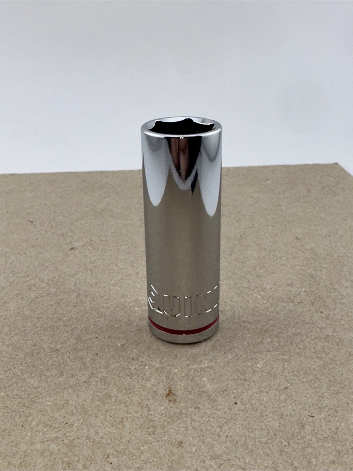 Quinn 5/8″ x 3/8″ Drive. Standard Socket 6 Point. 0742