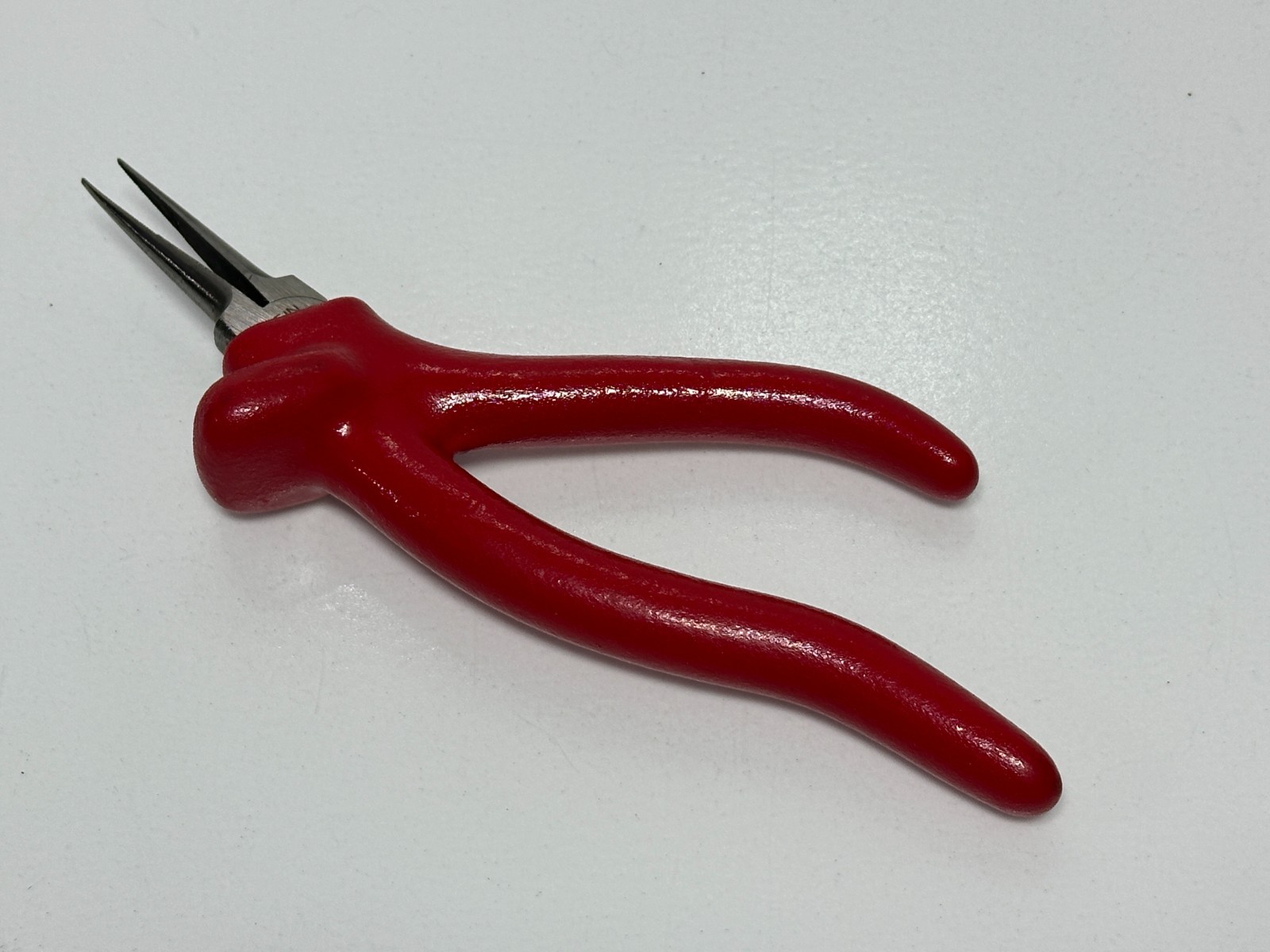 🇺🇸 Klein USA D366-6C (Discontinued) 8-Inch Fatigue Reducing Needle Nose Pliers
