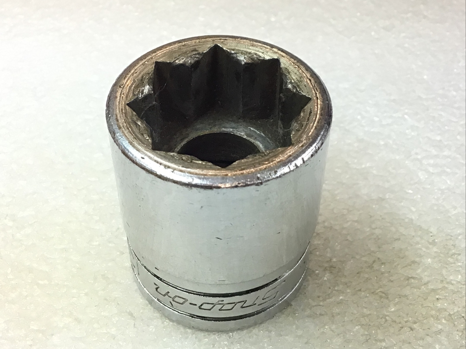 Snap On SW426 – 13/16”, SAE, Chrome, 1/2″ Dr., Double Square, 8 Pt., Socket-USA