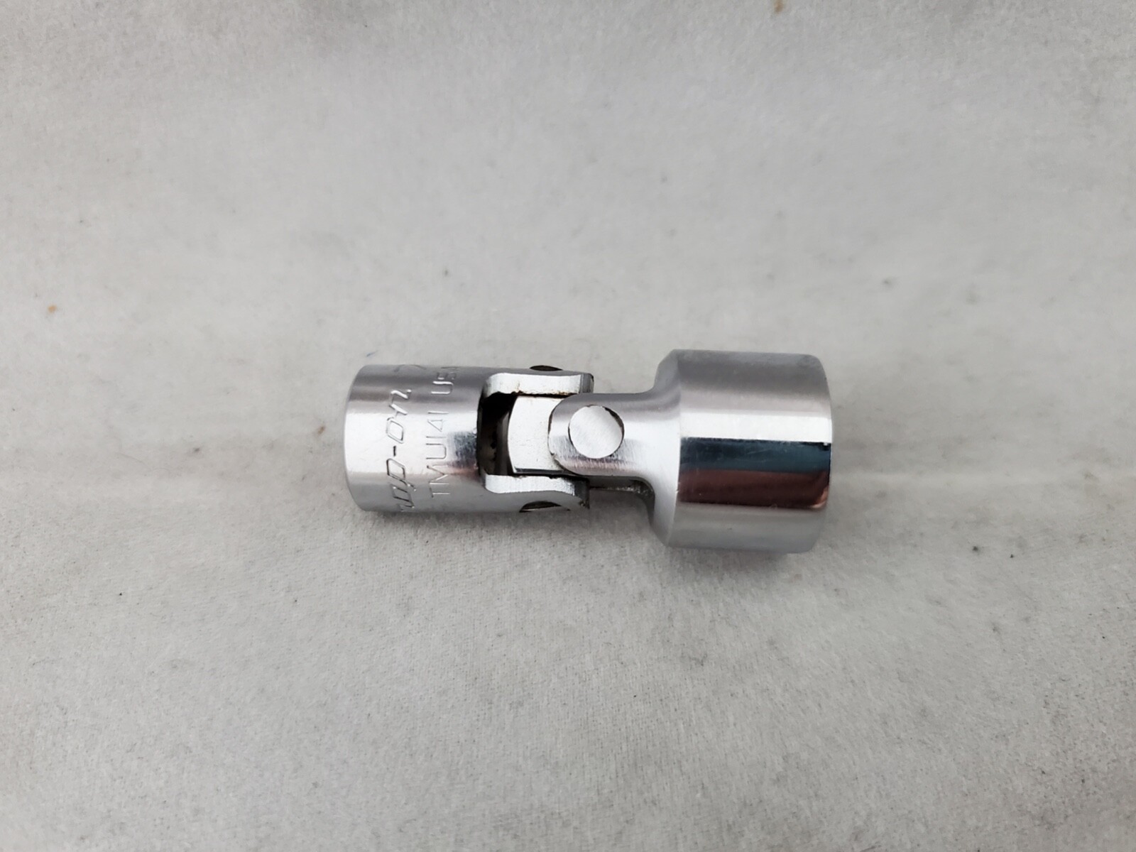 Snap On TMU141, 7/16″ Flank Drive Shallow Universal Socket, 1/4″ Dr 12 Pt