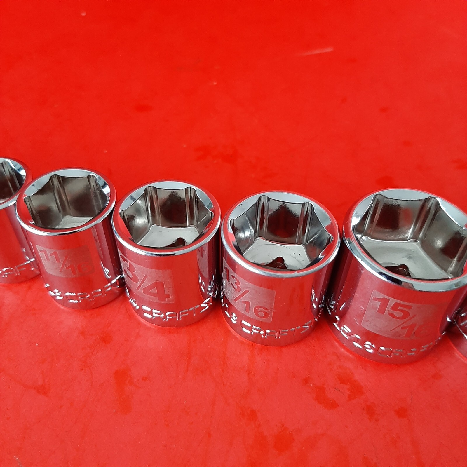 NEW 1/4 to 1″ CRAFTSMAN Easy Read 13 Piece 3/8 Drive 6pt Shallow SAE Socket Set